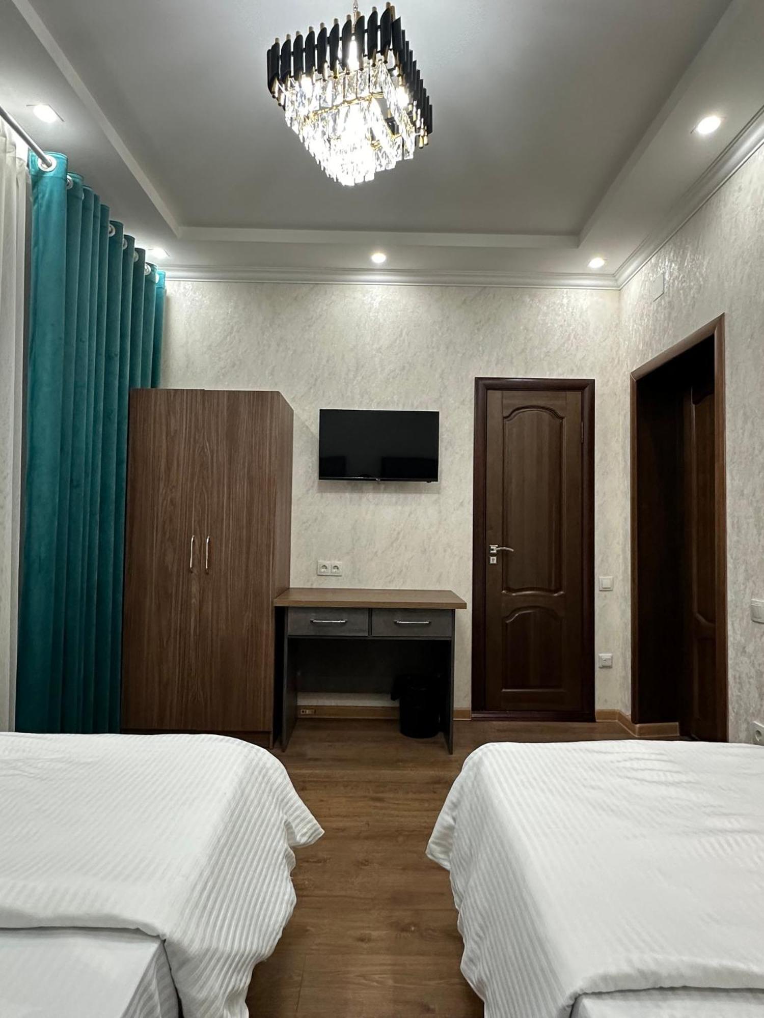Hello Dushanbe Hostel Εξωτερικό φωτογραφία